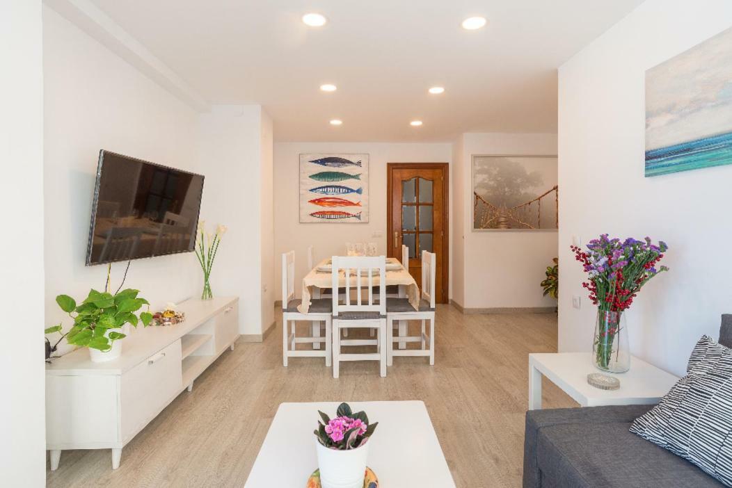 Alboran Beach Terrace مالقة المظهر الخارجي الصورة